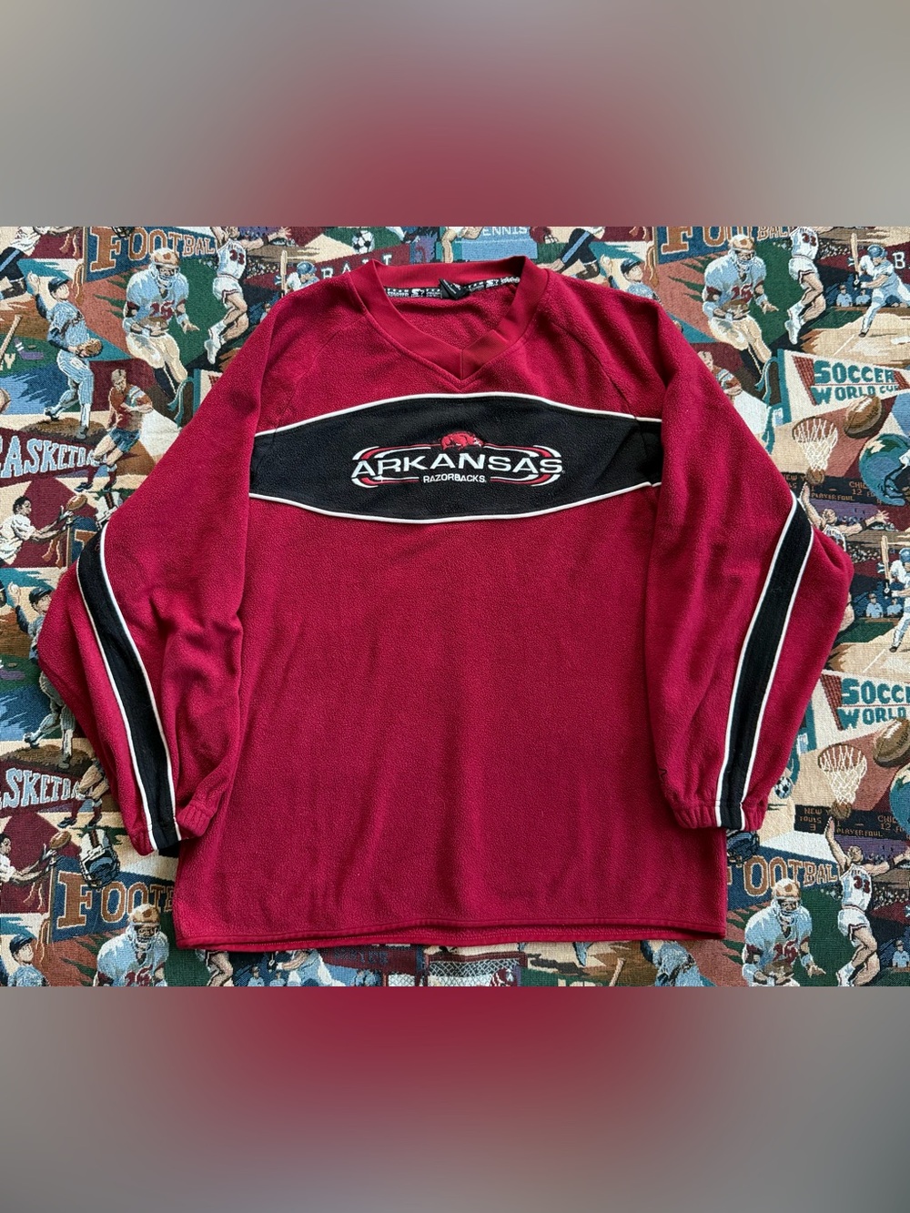 Vintage 90s Men’s Starter University of Arkansas Razorbacks Red Sweatshirt
